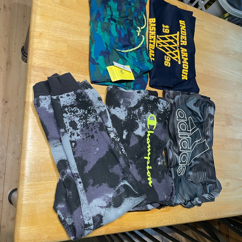 Bundle Boys sz 10 athletic brands